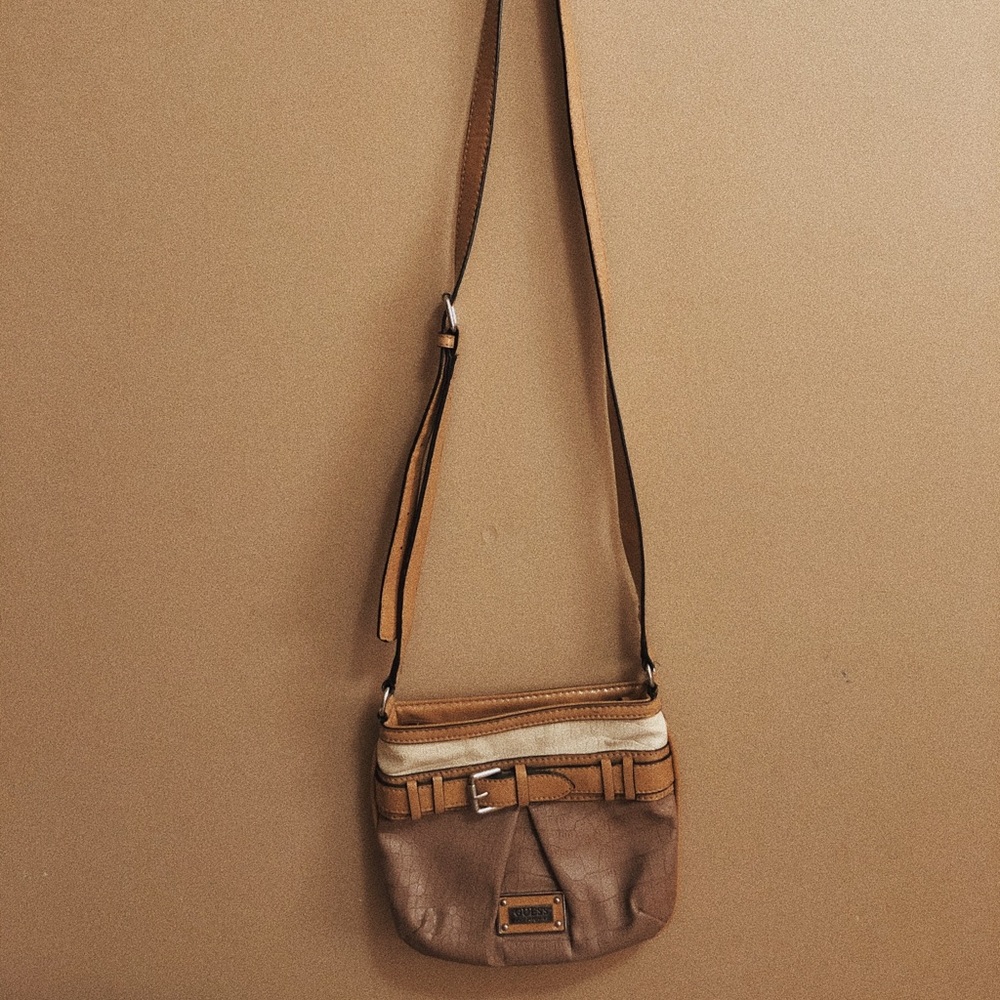 Guess Crossbody bag